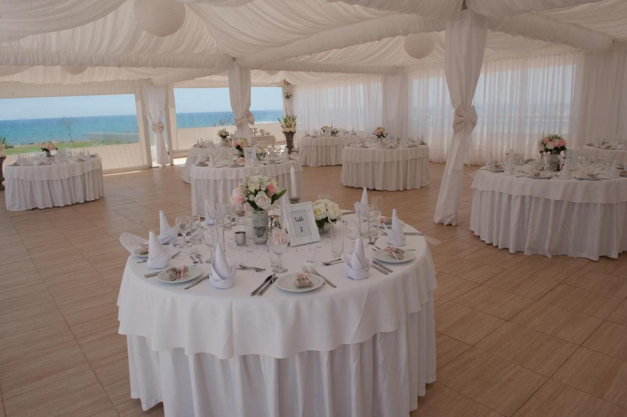 Piere Anne Beach Hotel Agia Napa Buitenkant foto