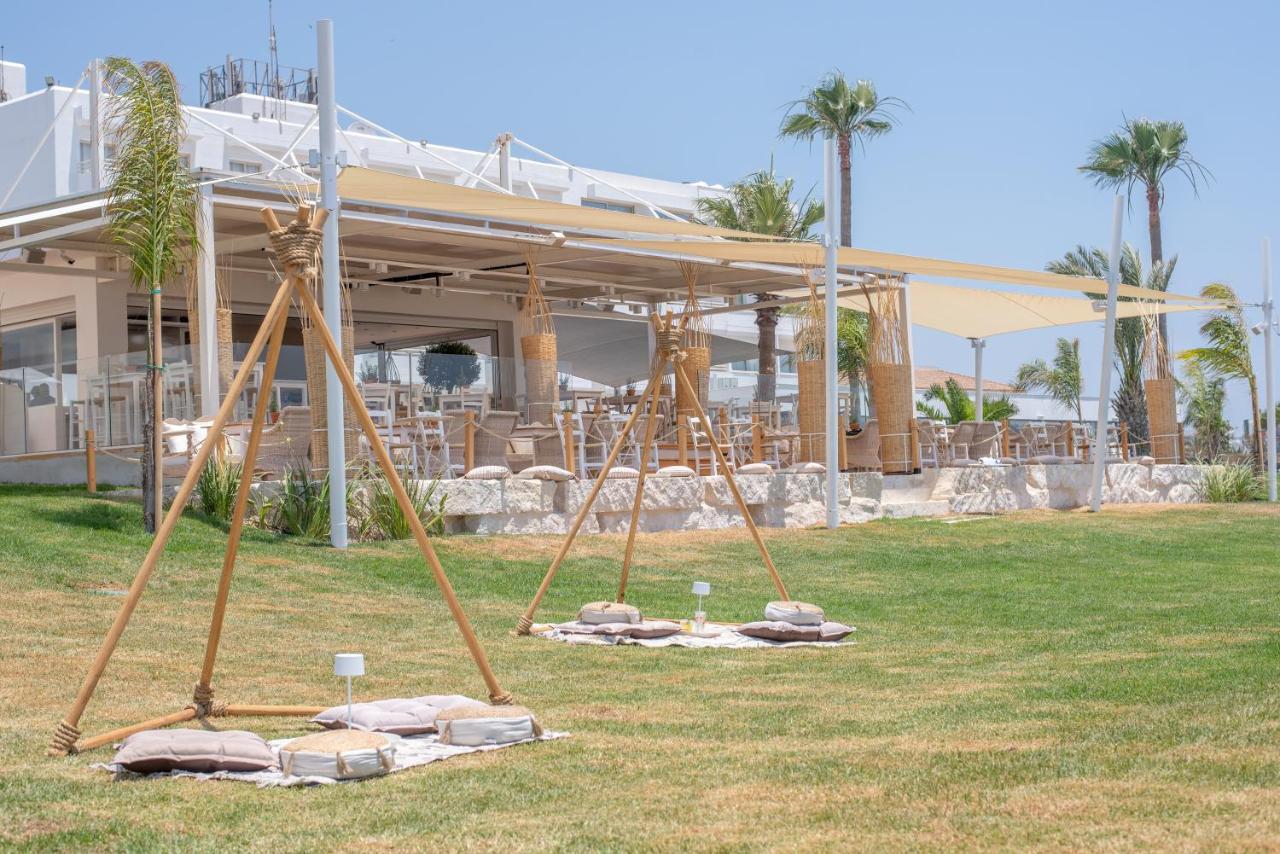 Piere Anne Beach Hotel Agia Napa Buitenkant foto