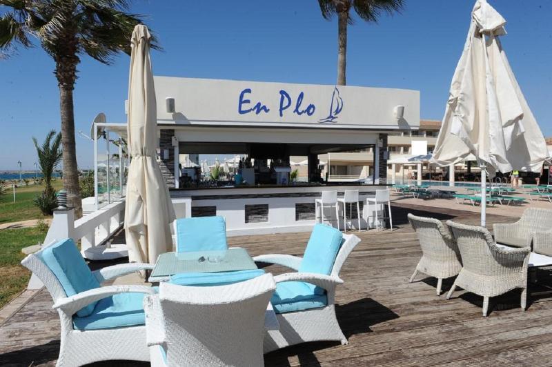 Piere Anne Beach Hotel Agia Napa Buitenkant foto